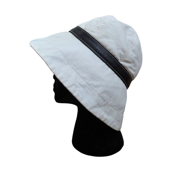 Coach Bucket Hat White Cream w Brown Leather Belt Detailing 100% Cotton Size M/L